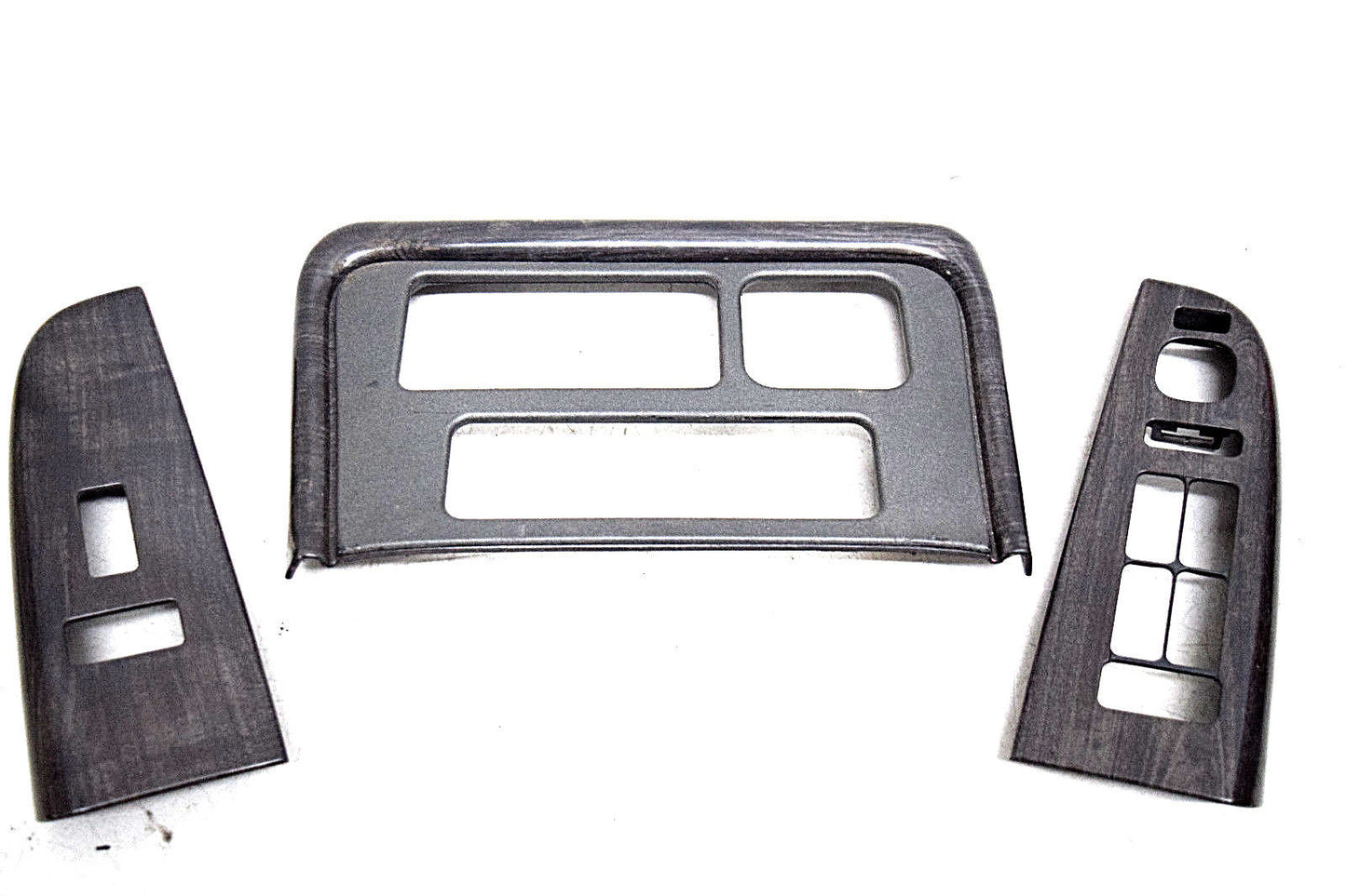 99 00 01 02  YUKON DENALI CENTER  RADIO BEZEL DASH WINDOW SWITCH COVER WOODGRAIN