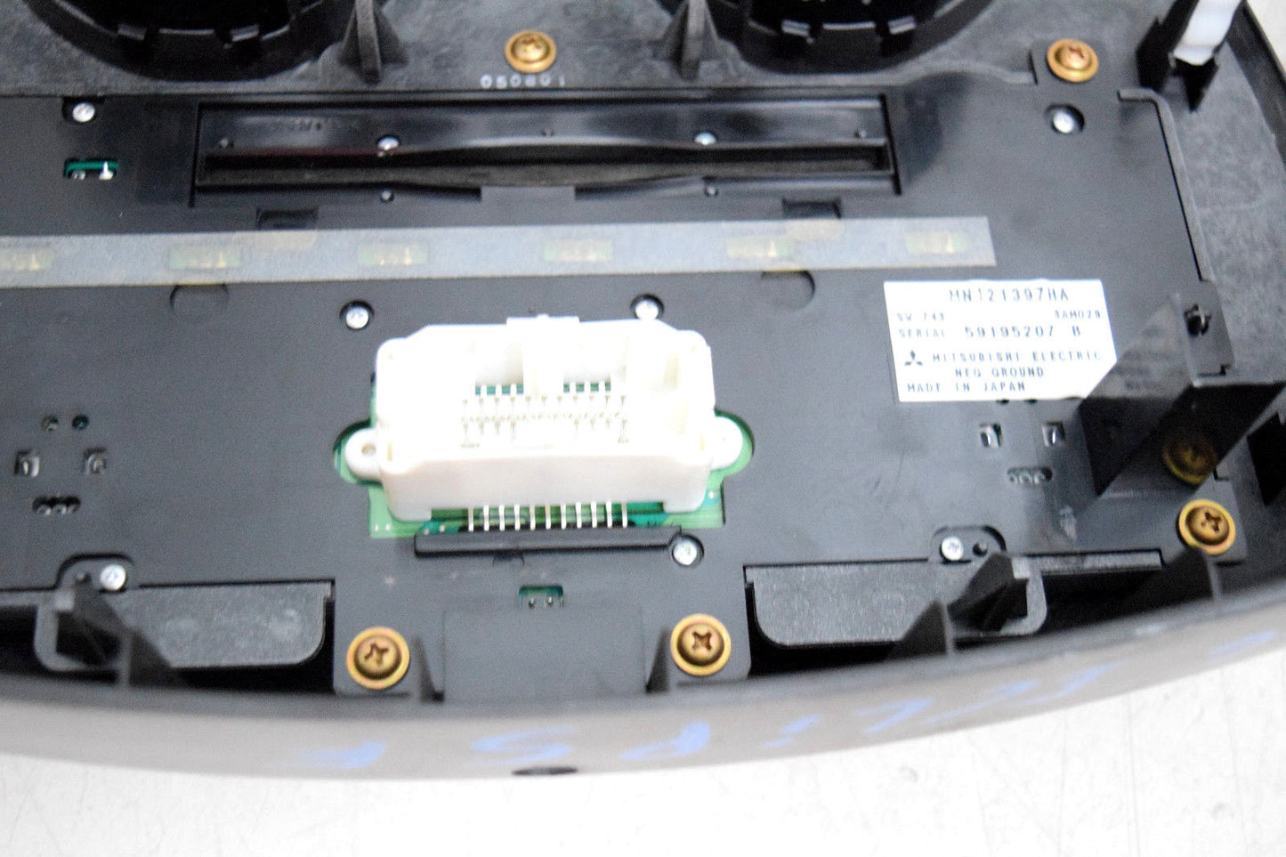 06 07 08 09 10 MITSUBISHI ECLIPSE ROCKFORD FOSGATE RADIO CD PLAYER OEM