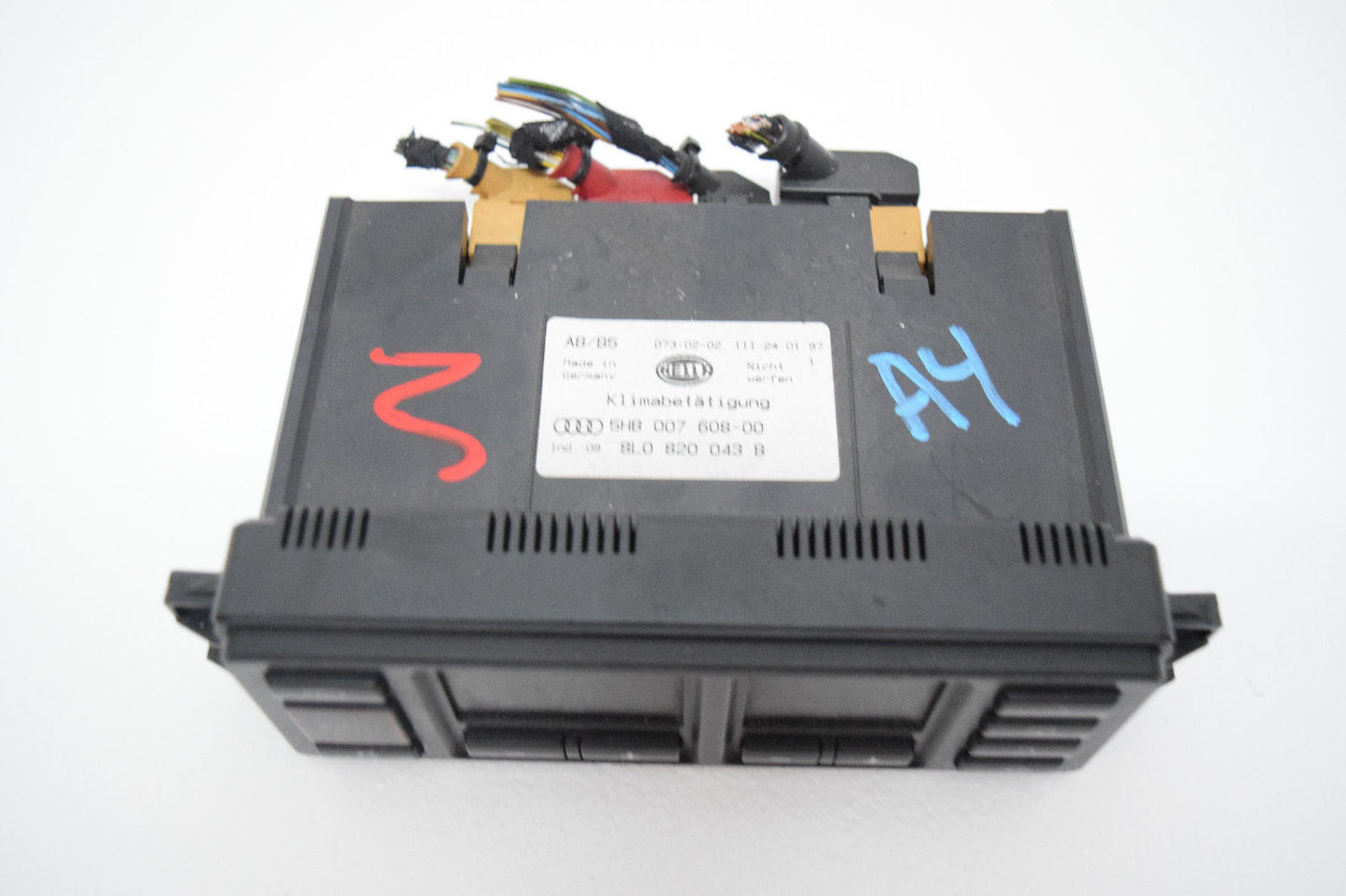 96 97 98 99 AUDI A4 DIGITAL CLIMATE CONTROL OEM