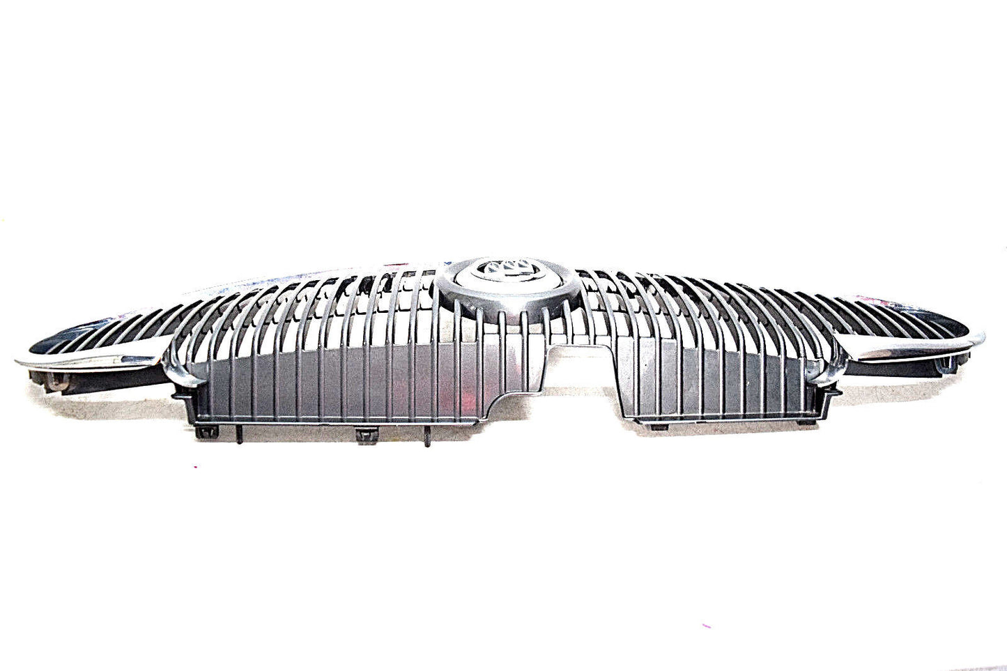 04 05 06 07 BUICK RAINIER FRONT GRILLE GRILL WITH EMBLEM OEM
