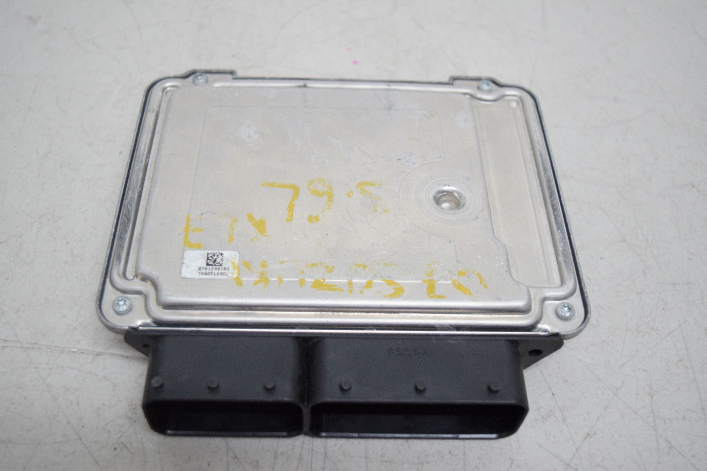 07 08 09 SUZUKI XL-7 XL7 SRX ECU ECM ENGINE COMPUTER 12616451