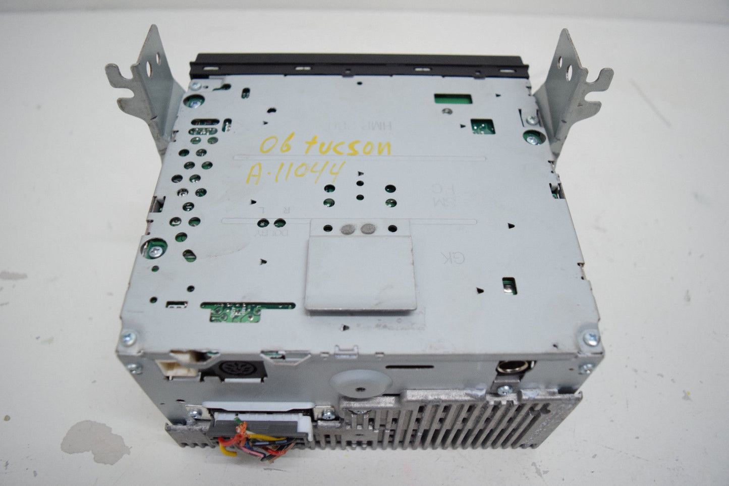 05 06 HYUNDAI TUCSON RADIO CD CASSETTE RADIO PLAYER OEM