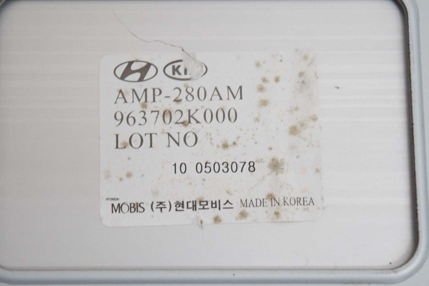 10 11 KIA SOUL AUDIO STEREO RADIO AMP AMPLIFIER 963702K000  OEM