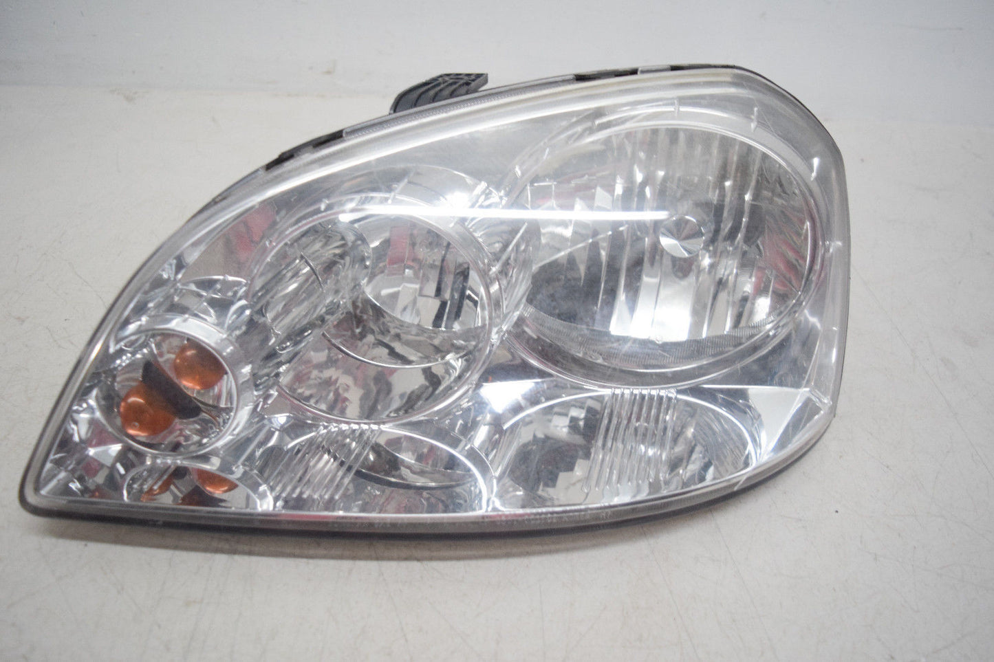 05 06 07 08 SUZUKI FORENZA LEFT DRIVER HEADLIGHT