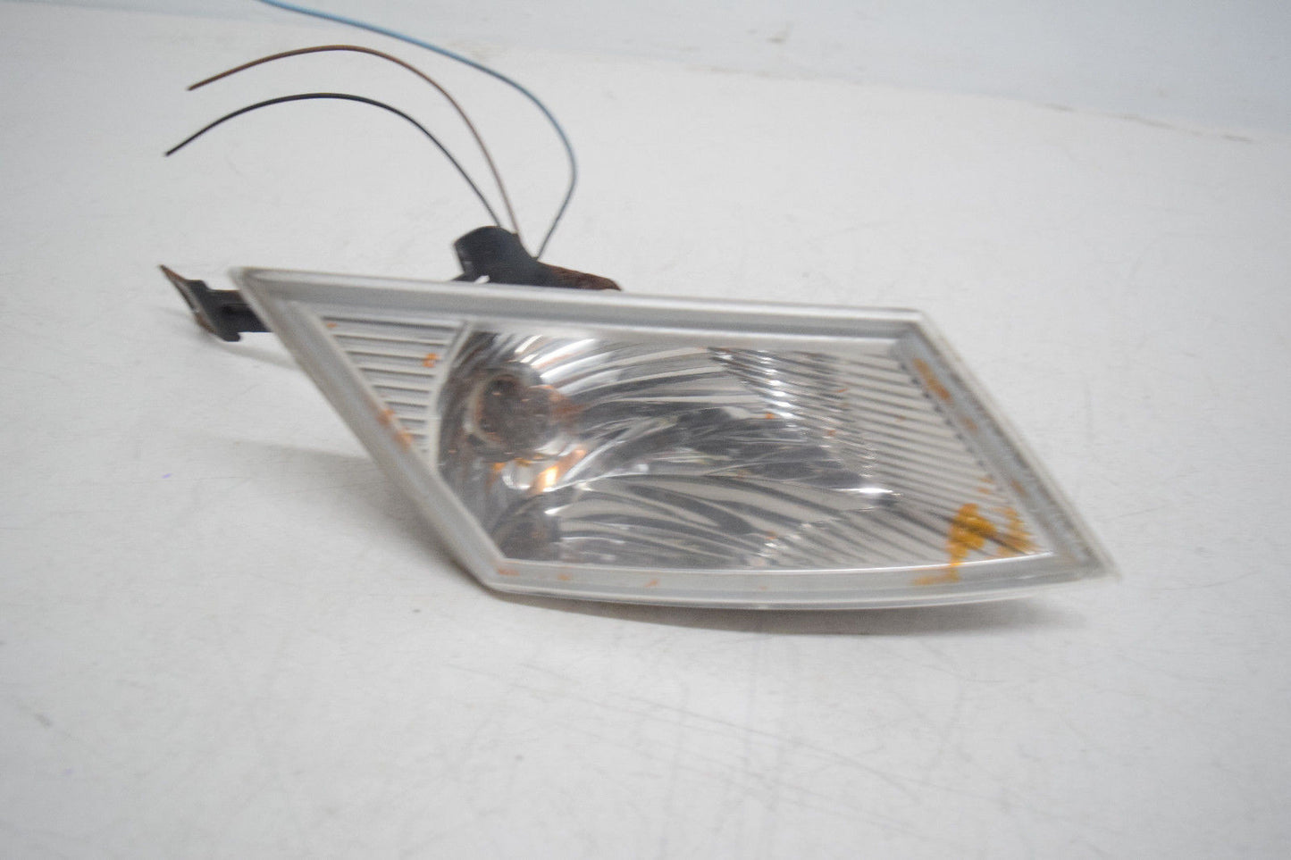 03 04 05 PONTIAC SUNFIRE LEFT DRIVER TURN SIGNAL PARK LIGHT OEM