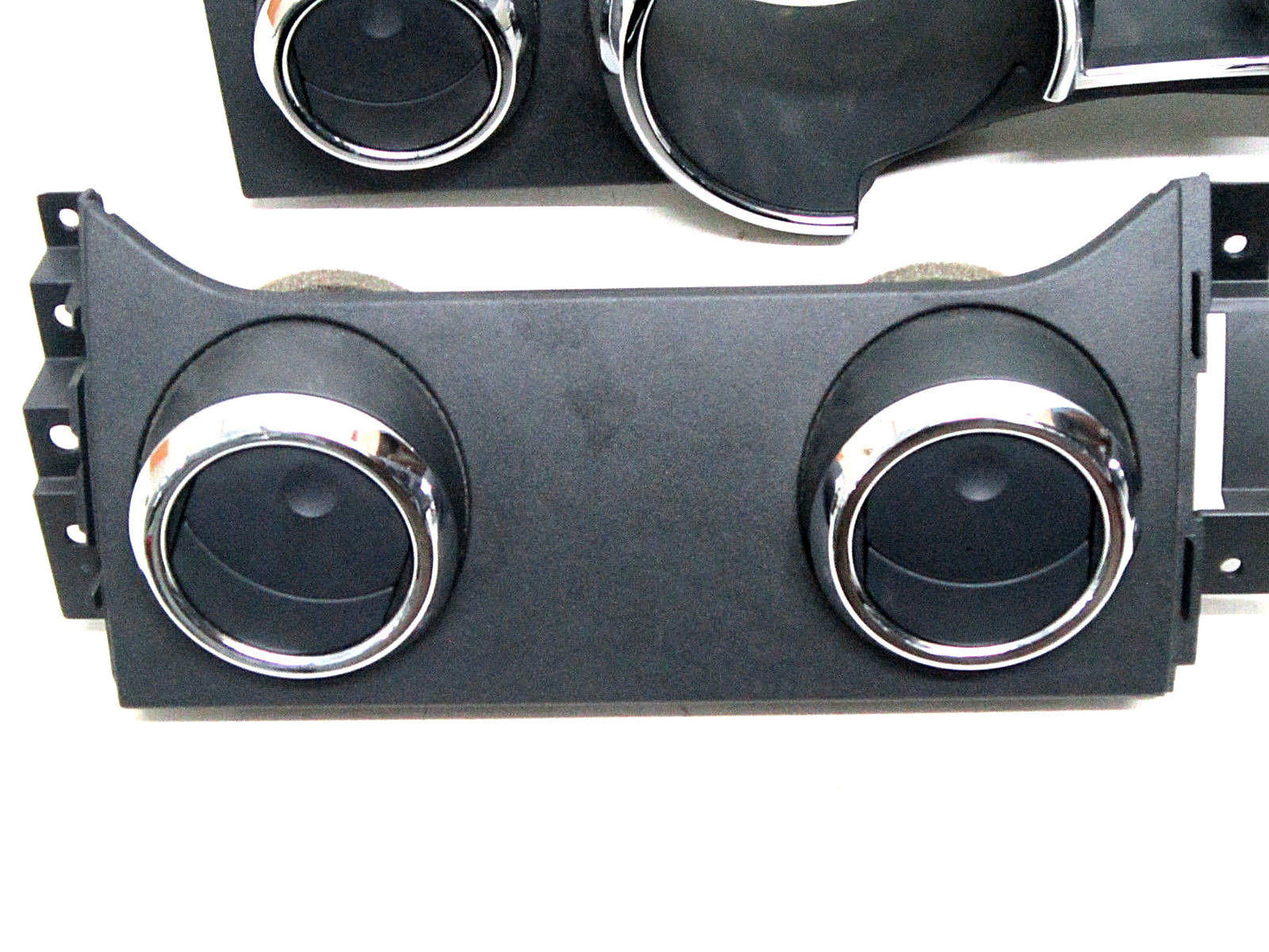 05 06 07 08 09 FORD MUSTANG BLACK CHROME DASH VENTS SPEEDOMETER BEZEL