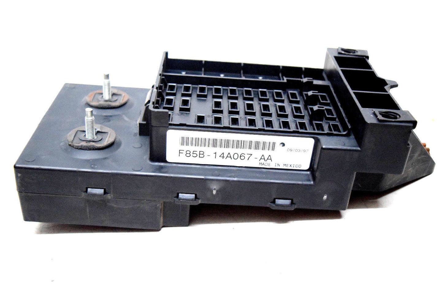 97 98 F150 F250 UNDER DASH FUSE BOX F85B14A067AA NO GEM MODULE