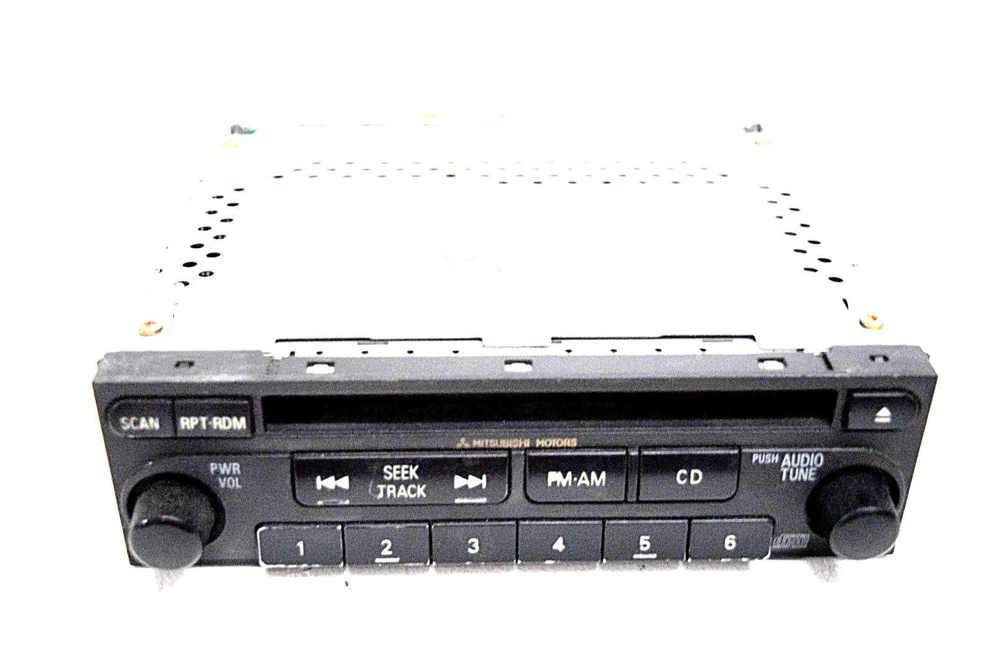 03 04 05 MITSUBISHI ECLIPSE RADIO CD PLAYER