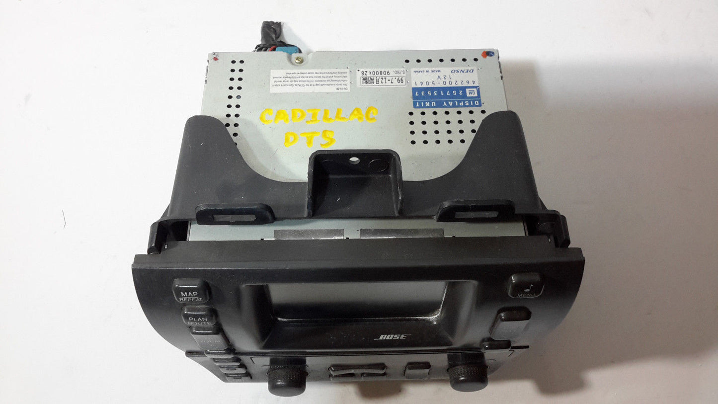 99 00 0102 03 04  CADILLAC DEVILLE STS NAVIGATION RADIO SCREEN CLIMATE CONTROL