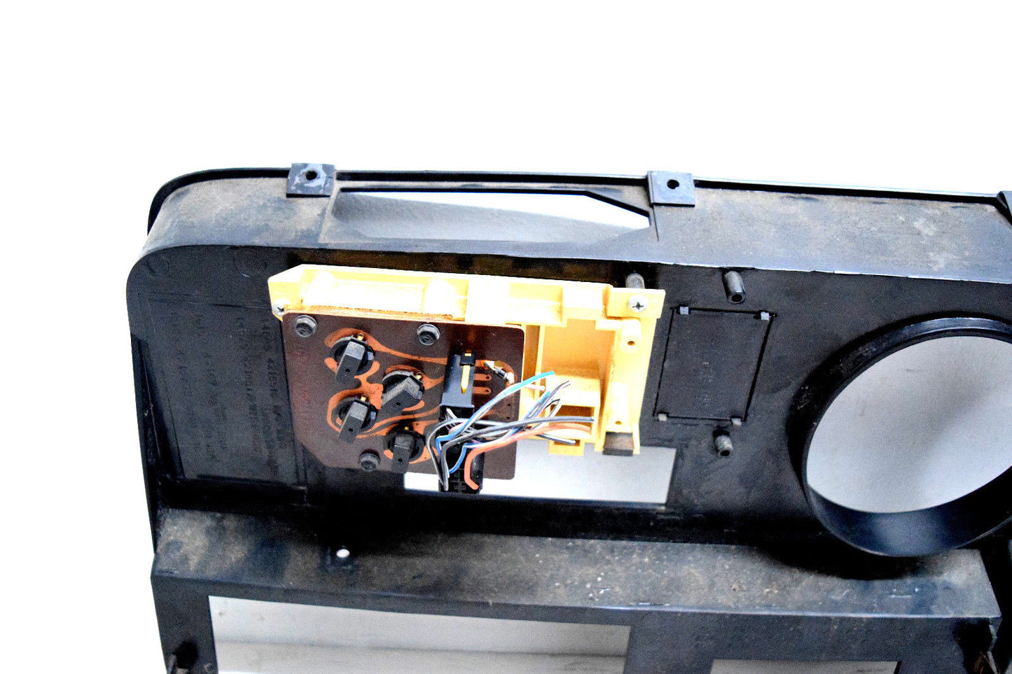 82 83 84 85 86 87 88 89 90 91 92 93 DODGE RAM TRUCK DASH BEZEL WITH INFO CENTER