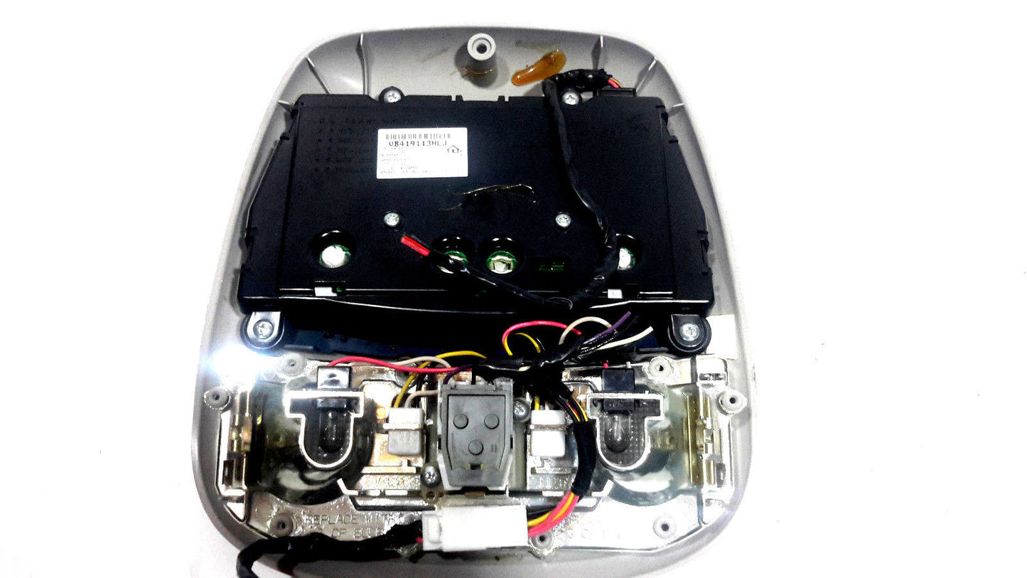 99 00 01 02 03 04 JEEP GRAND CHEROKEE OVERHEAD CONSOLE DISPLAY DOME LIGHT