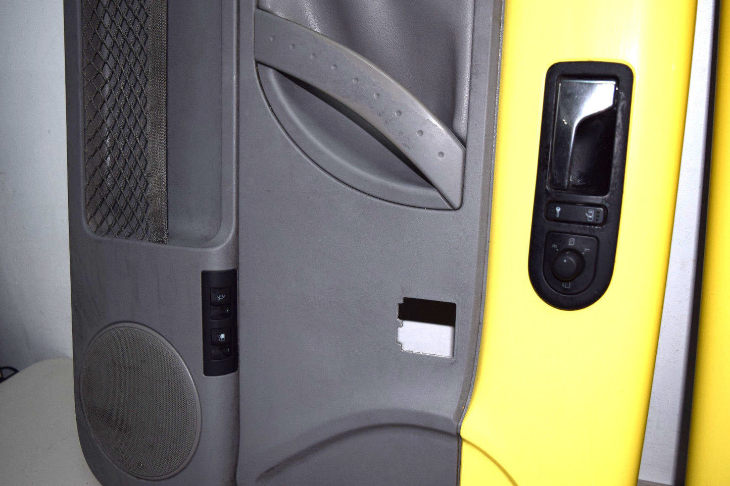 99 00 01 02 03 04 05 06 07 08 09 VW BEETLE DOOR PANEL PANELS  SET YELLOW GRAY