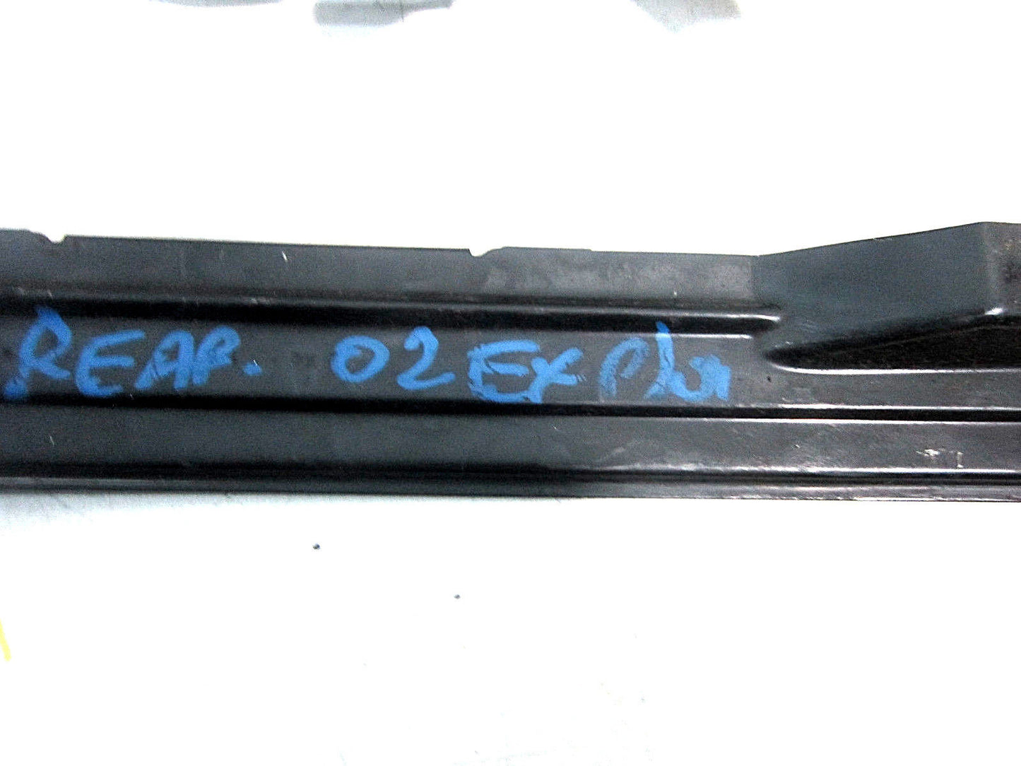 02 03 04 05 06 07 08 09 10 FORD EXPLORER LEFT REAR WINDOW MOTOR REGULATOR