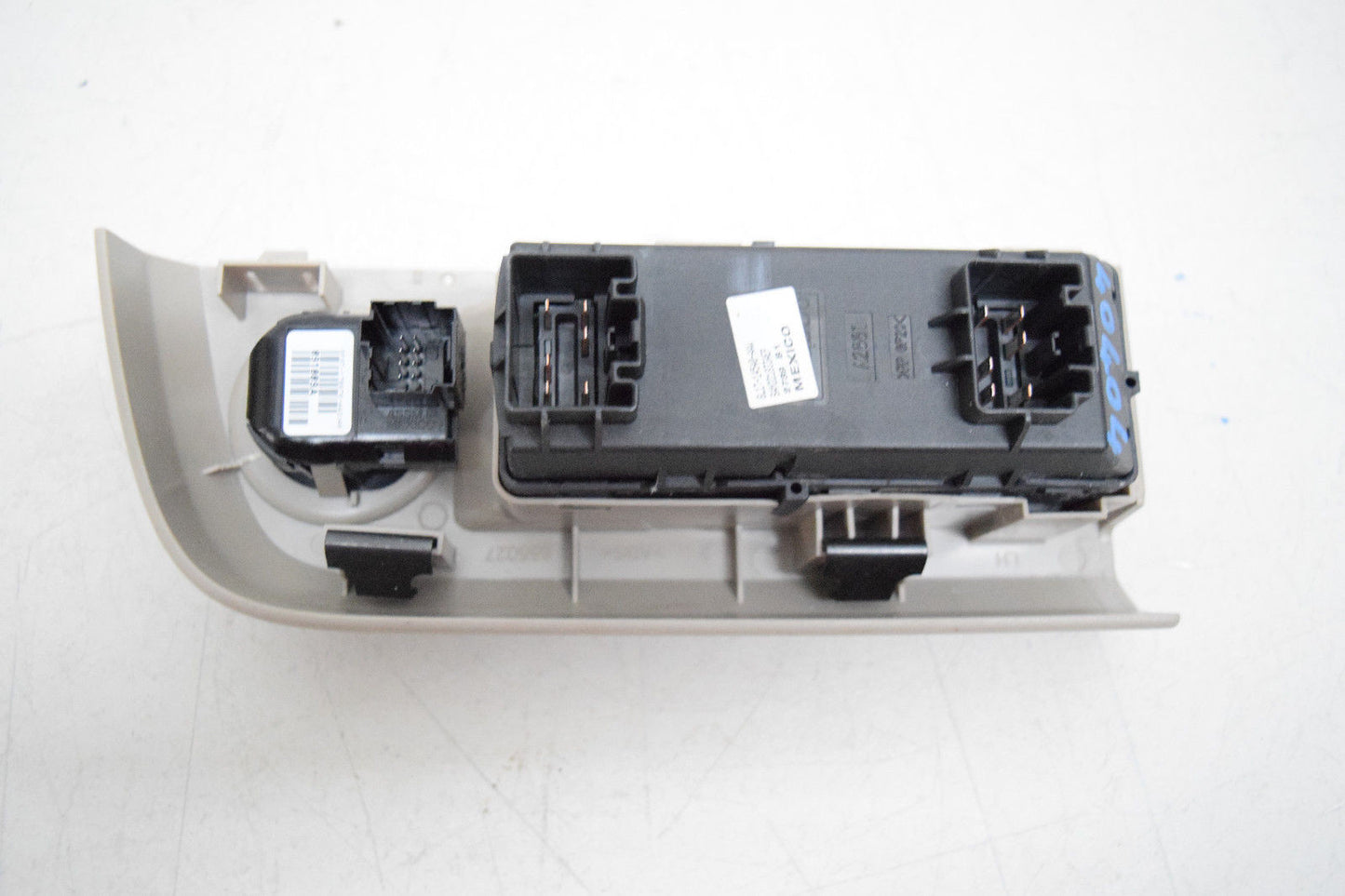 08 09 10 FORD EDGE LEFT DRIVER MASTER WINDOW SWITCH OEM