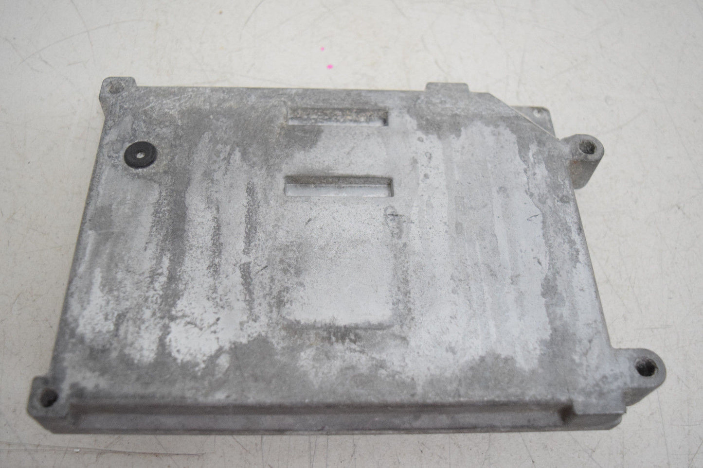 04 05 06 SATURN VUE ECU ECM ENGINE COMPUTER 12603936 OEM