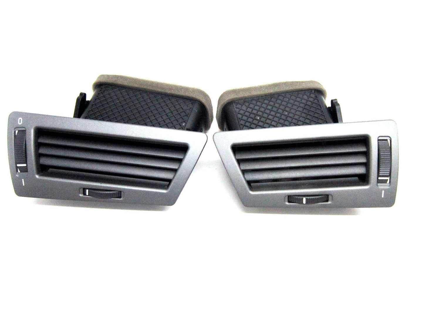 02 03 04 05 BMW 745I 745LI DASH VENTS DRIVER+PASSENGER