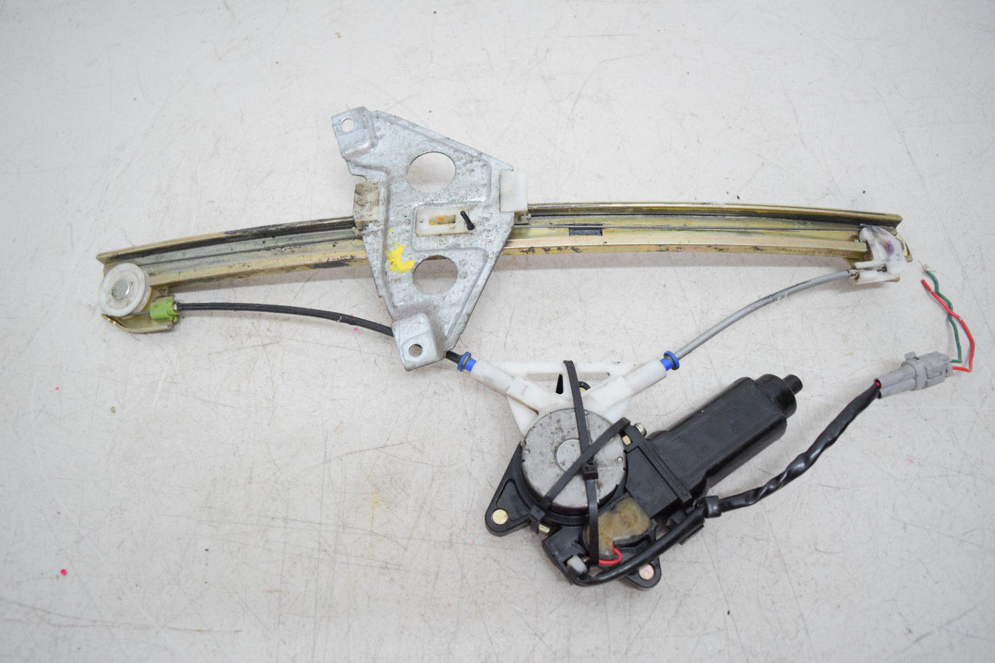 91 92 93 94 95 96 LEXUS GS300 LEFT DRIVER WINDOW REGULATOR MOTOR
