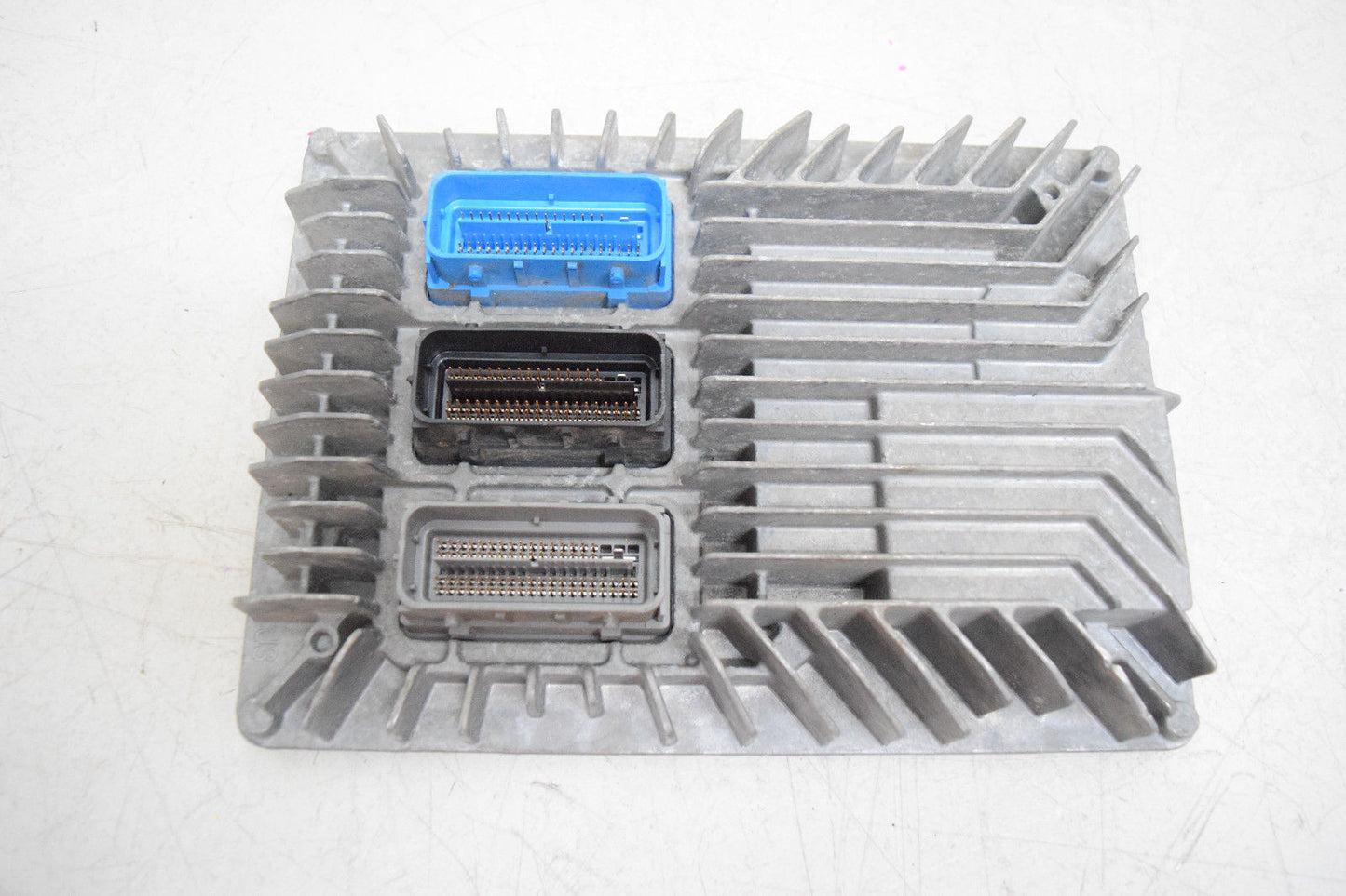 10 11 12 BUICK LACROSSE CTS EQUINOX ECU ECM ENGINE COMPUTER 12637157