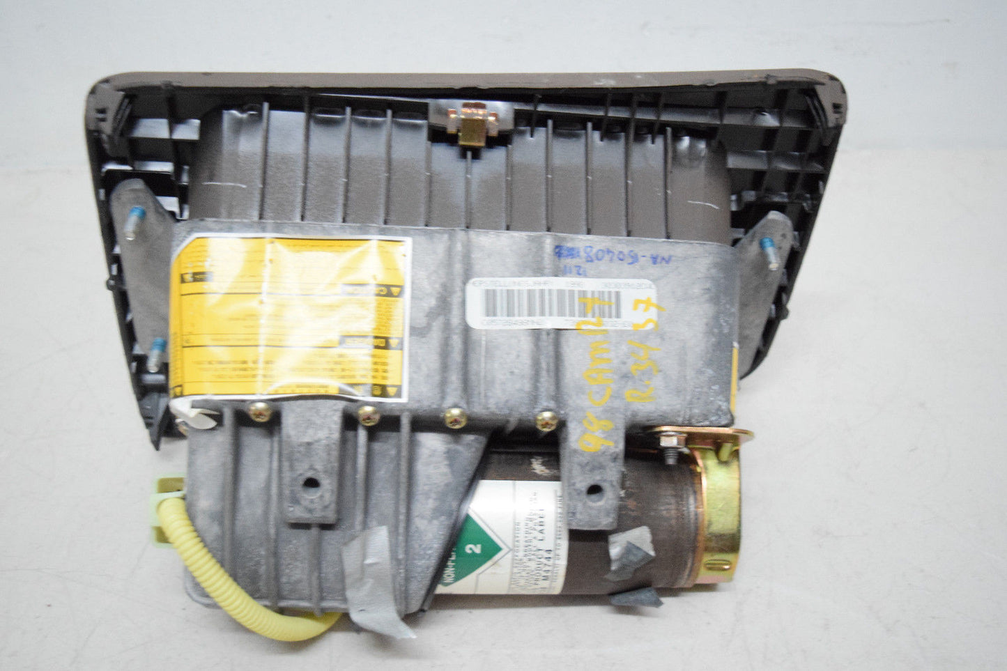 98 99 TOYOTA CAMRY PASSENGER AIRBAG OEM