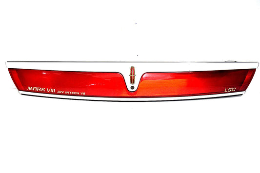 97 98 LINCOLN MARK VIII 8 3RD BRAKELIGHT CENTER TAIL LIGHT TAILLIGHT