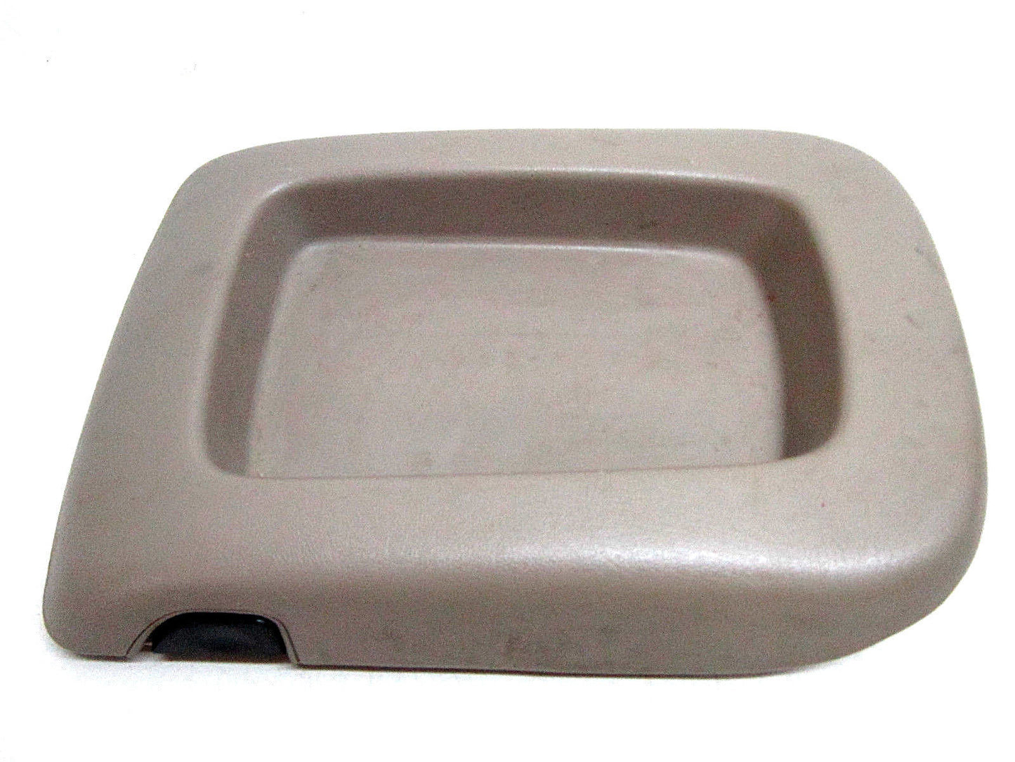 03 04 05 06 CHEVY TAHOE YUKON DENALI SUBURBAN AVALANCHE CENTER CONSOLE LID