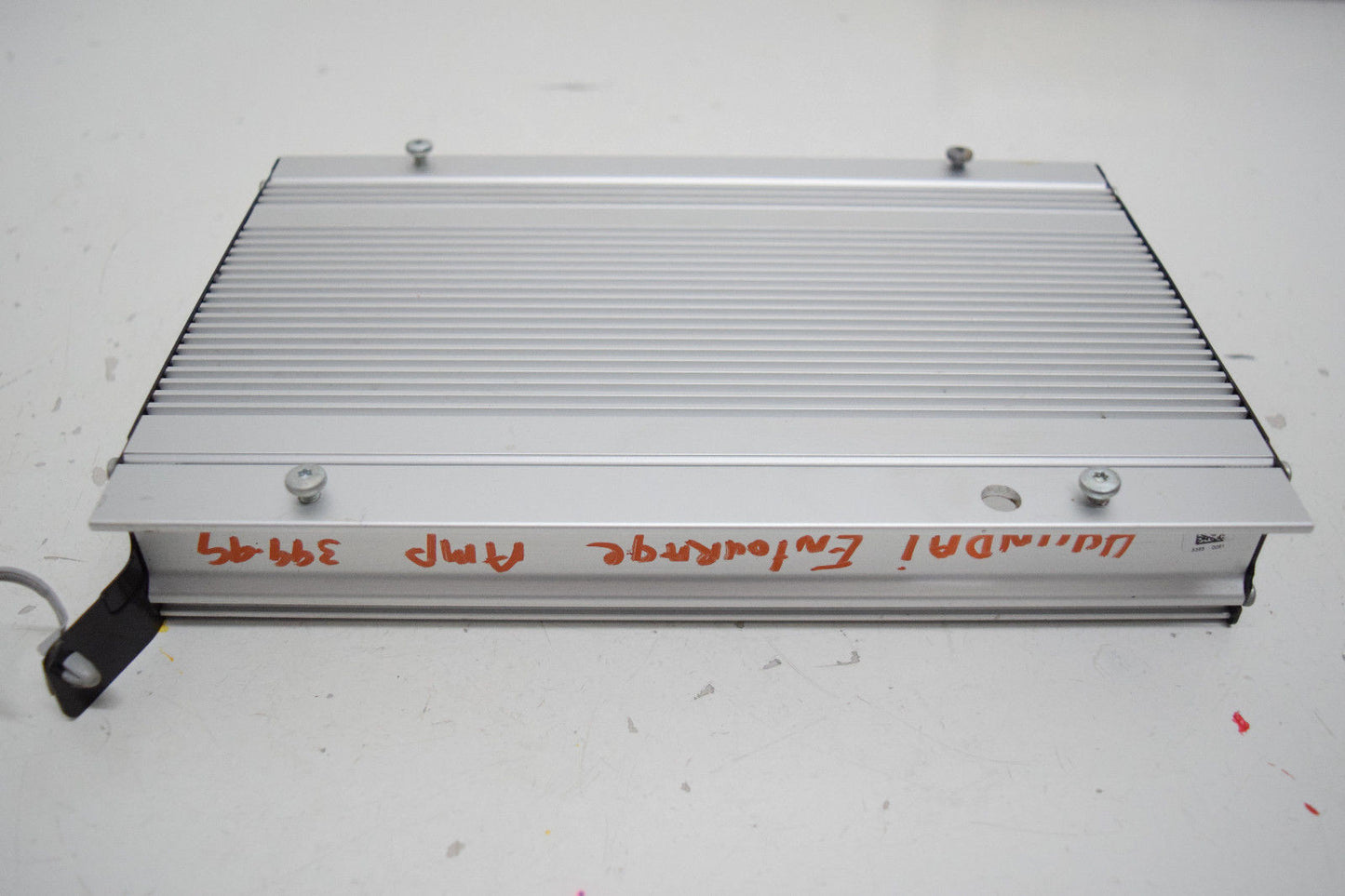 07 08 HYUNDAI ENTOURAGE KIA SEDONA JBL AUDIO AMP AMPLIFIER 963704D100