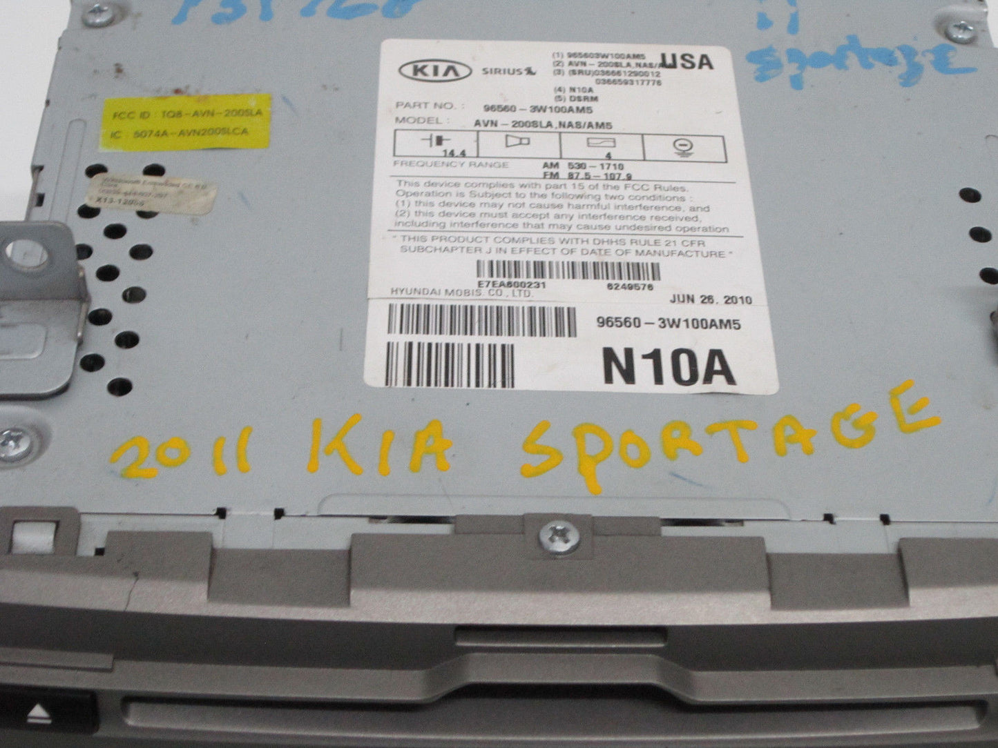 10 11 12 13 KIA SPORTAGE NAVIGATION RADIO CD PLAYER FOR PARTS ONLY