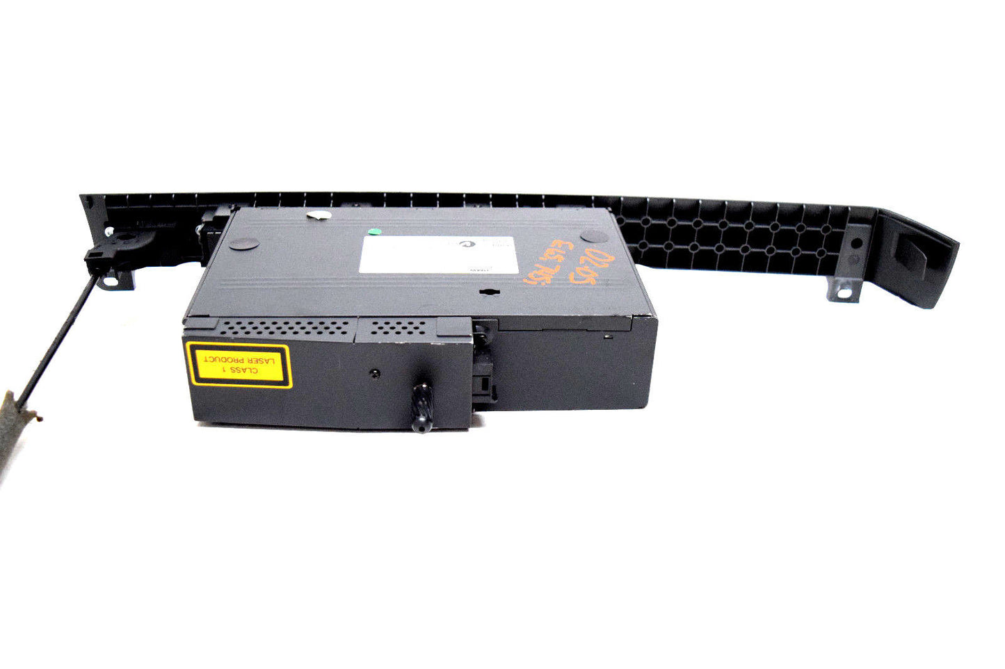 03 04 05 BMW 745I 6 DISC CD CHANGER OEM NO CARTRIDGE