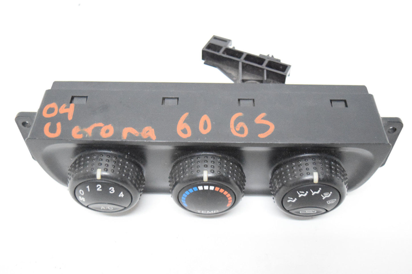 04 SUZUKI VERONA CLIMATE CONTROL OEM