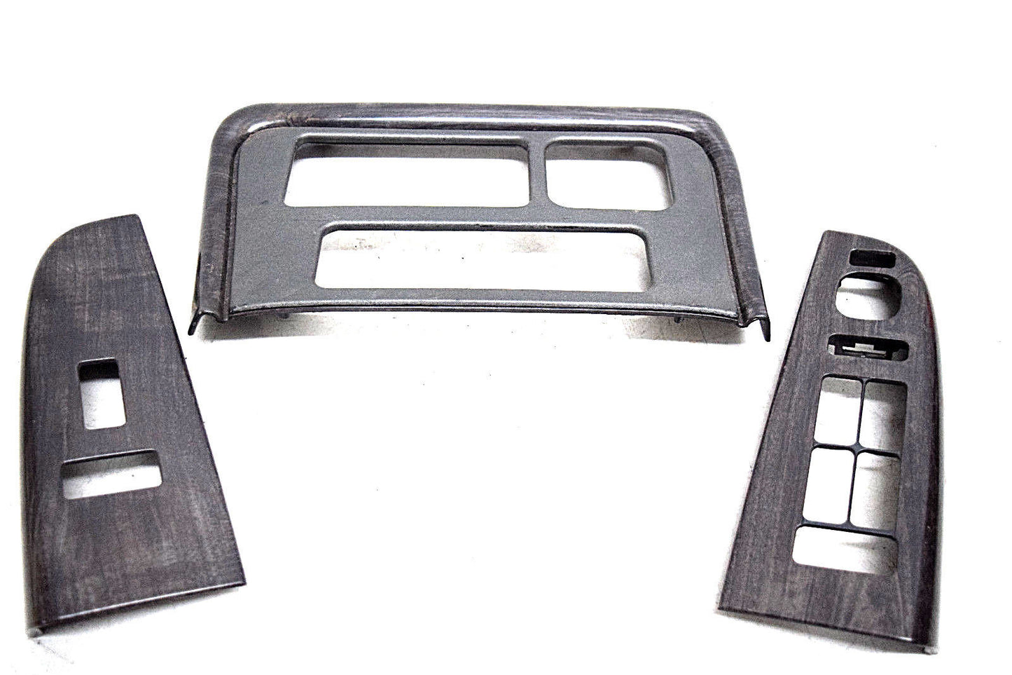 99 00 01 02  YUKON DENALI CENTER  RADIO BEZEL DASH WINDOW SWITCH COVER WOODGRAIN