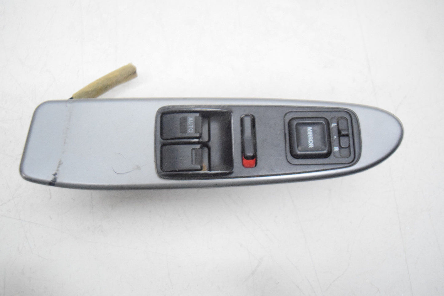 98 99 00 01 02 HONDA ACCORD 2DR 2 DOOR DRIVER MASTER WINDOW SWITCH SILVER