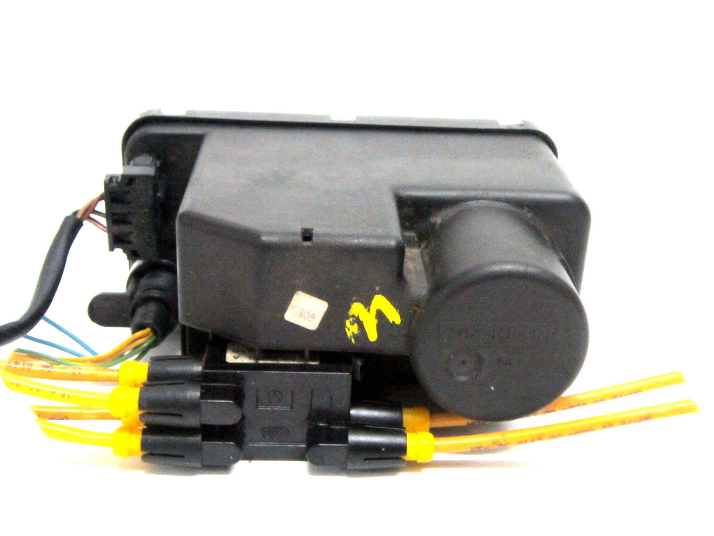 94 95 MERCEDES E320 CENTRAL LOCKING VACUM PUMP 124 800 13 48