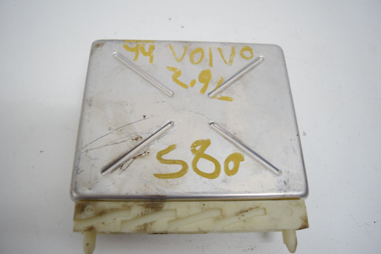 99 00 01 02 03 04 05 VOLVO S80 ECU ECM ENGINE COMPUTER P09472349