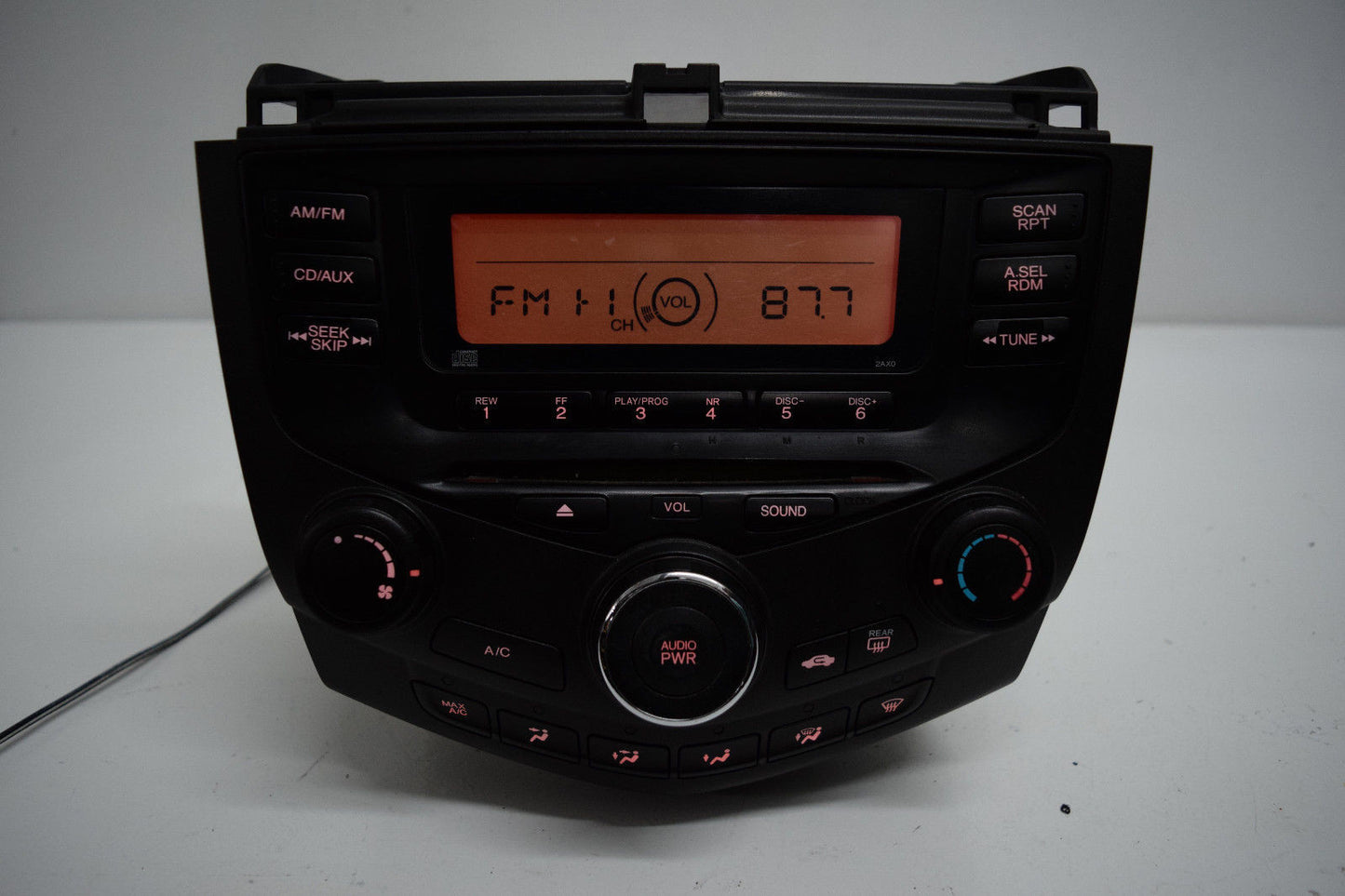 03 04 05 06 07 HONDA ACCORD RADIO CD PLAYER RADIO DUAL CLIMATE WITH CODE