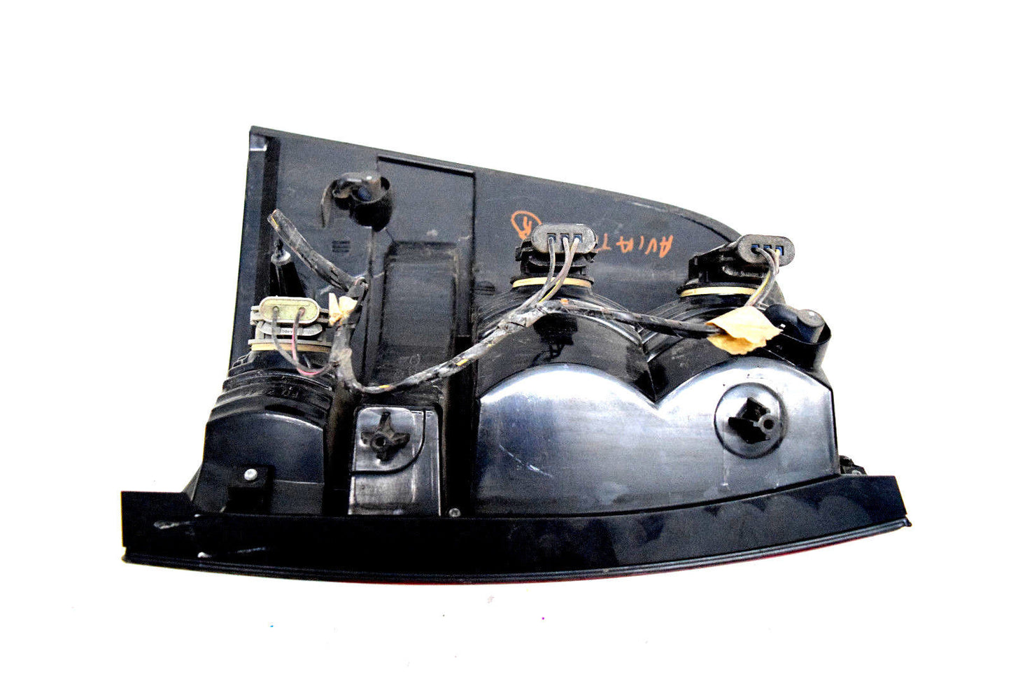 03 04 05 LINCOLN AVIATOR RIGHT PASSENGER TAIL LIGHT OEM