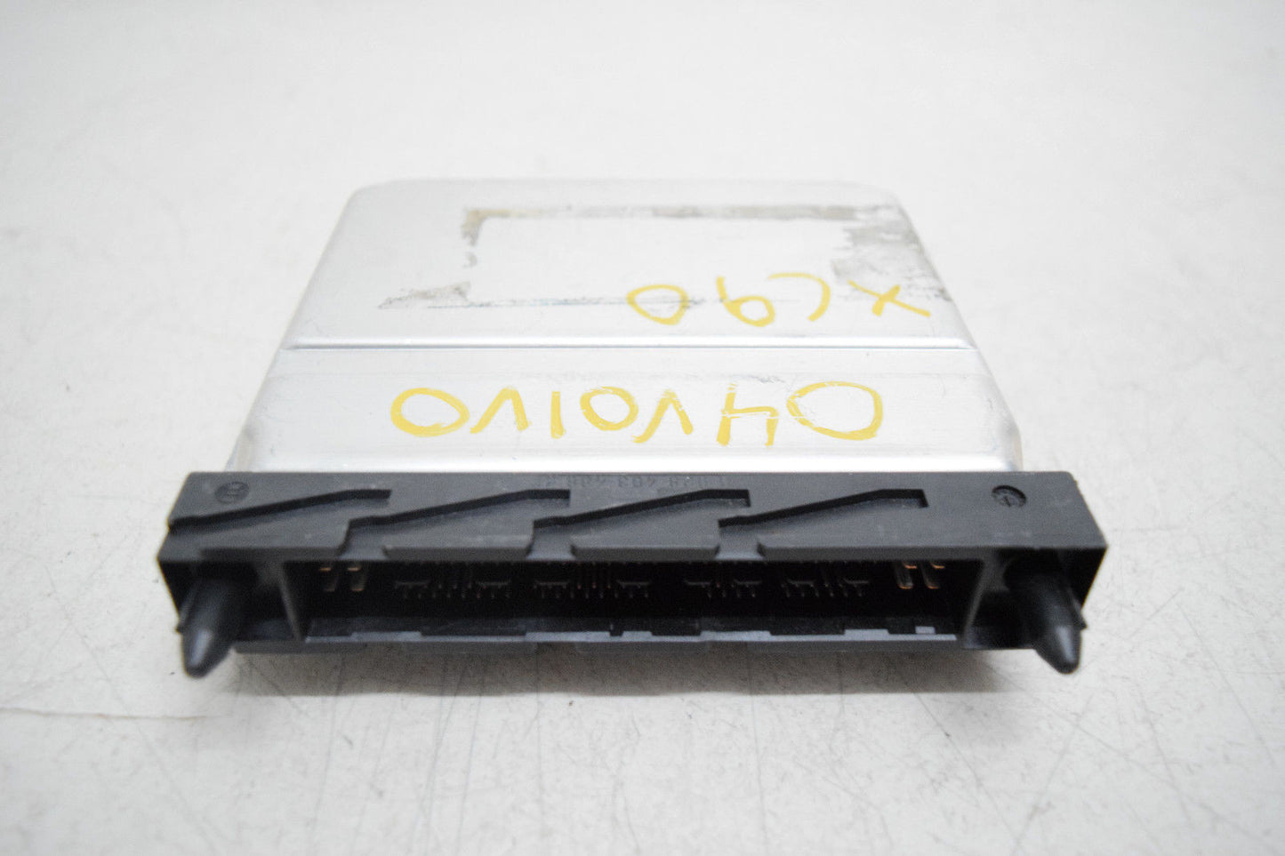 02 03 04 VOLVO V70 ECU ECM ENGINE COMPUTER 08675760A OEM