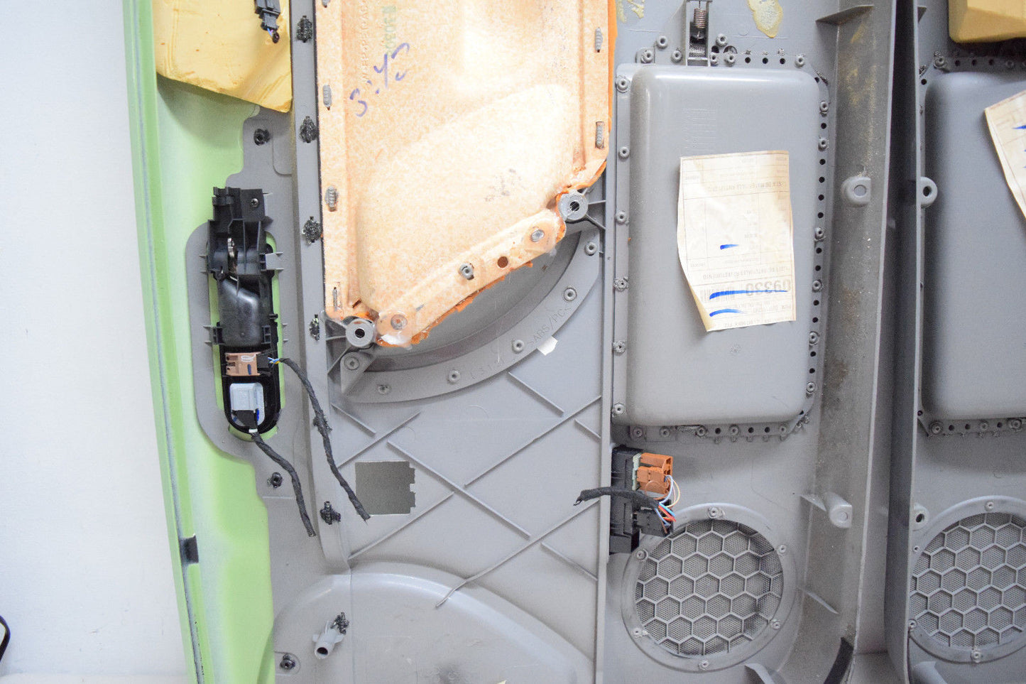 99 00 01 02 03 04 05 06 07 08 09 VW BEETLE DOOR PANEL SET LIME GREEN GREY
