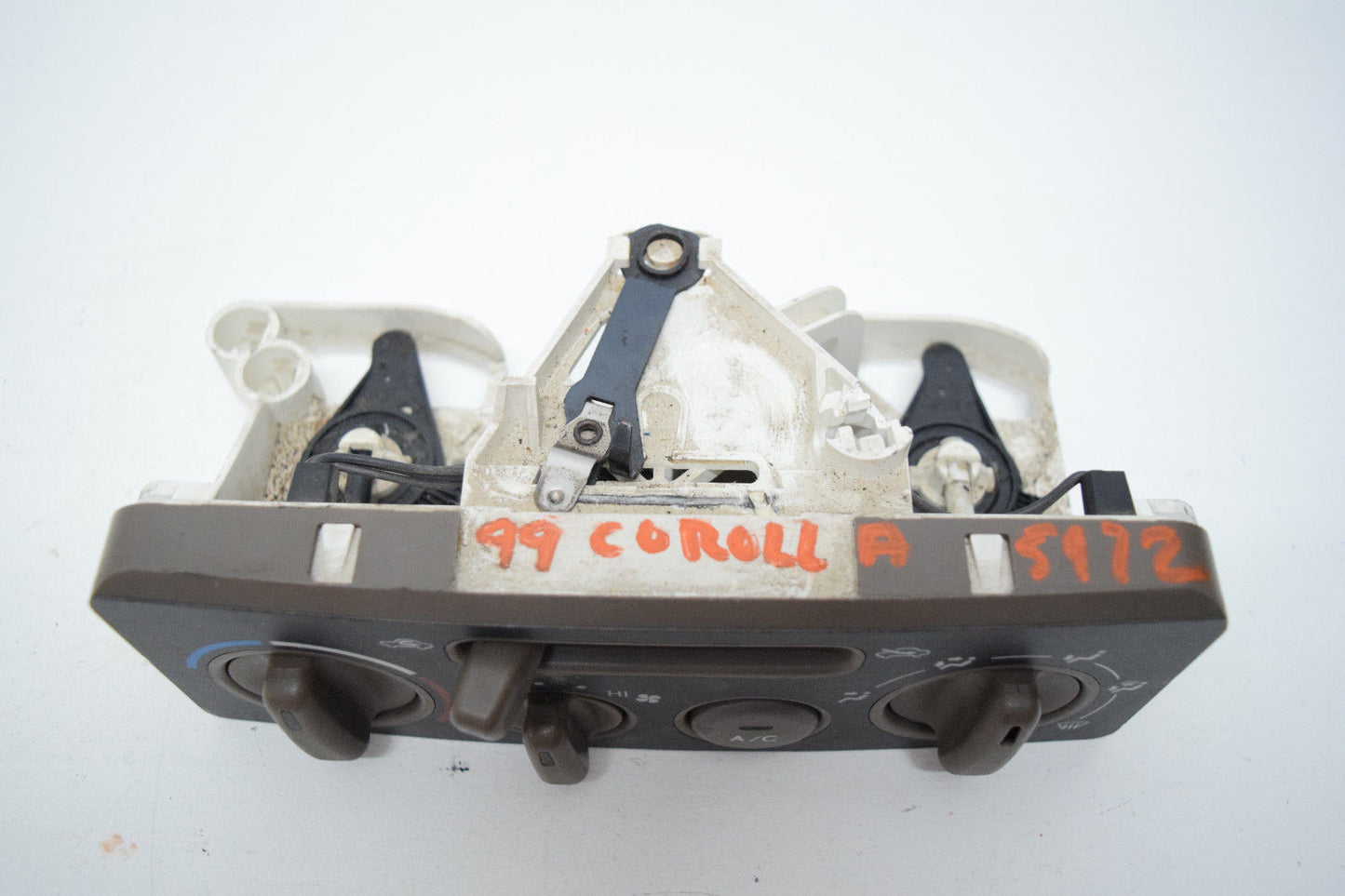 99 98 00 TOYOTA COROLLA CLIMATE CONTROL OEM 1