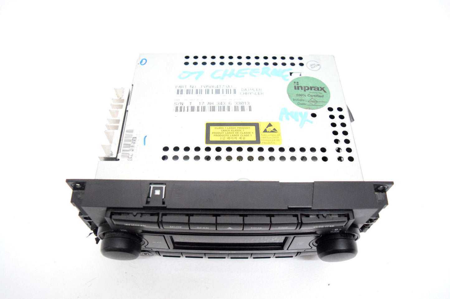 05 06 07 JEEP DODGE CHRYSLER 300 GRAND CHEROKEE RADIO CD MP3 PLAYER AUX INPUT