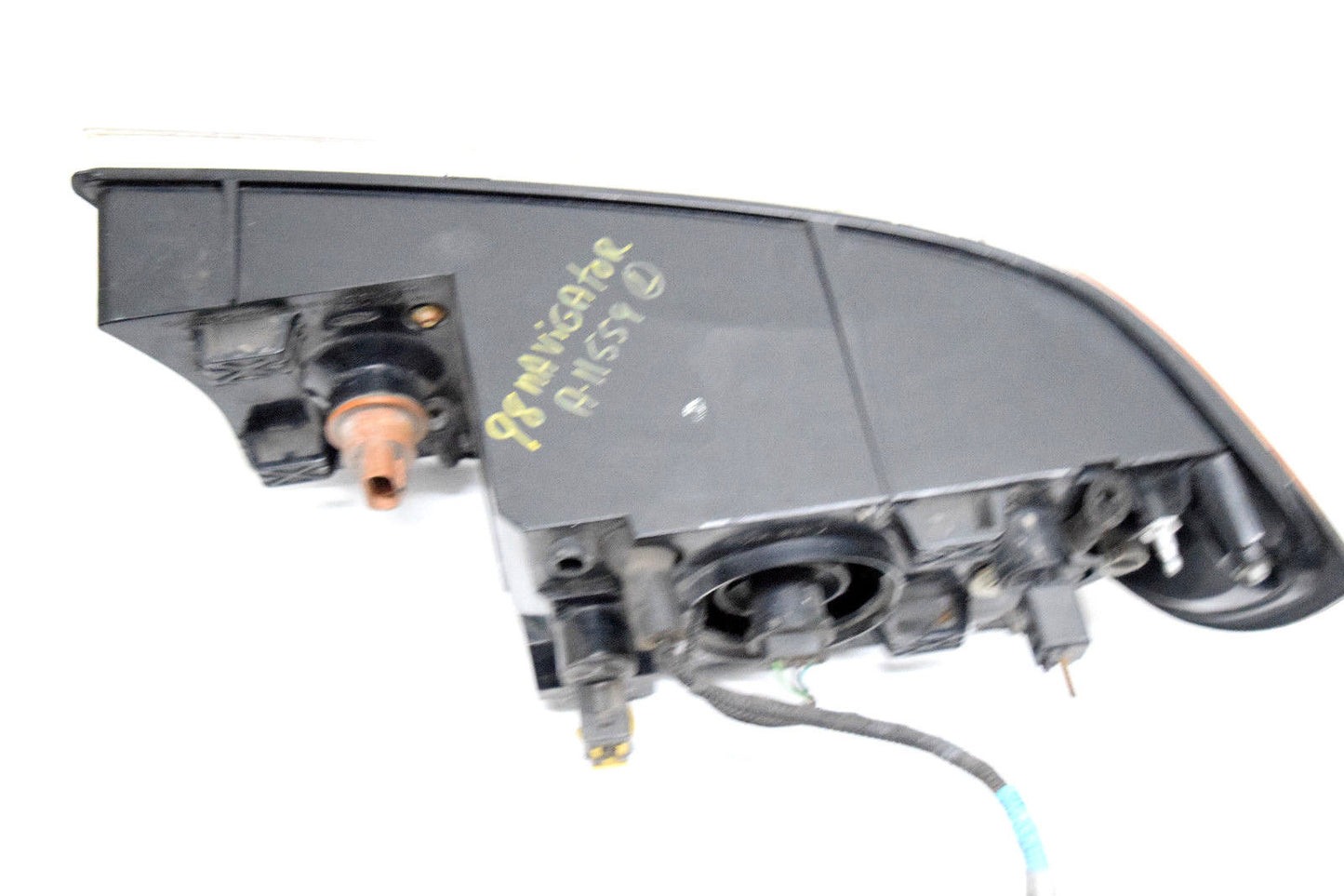 98 99 00 01 02 LINCOLN NAVIGATOR LEFT DRIVER HEAD LIGHT OEM