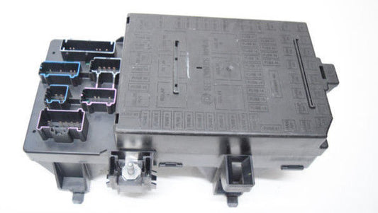 05 06 FORD F150 F-150 ENGINE BAY FUSEBOX 5L3T14A067AC OEM