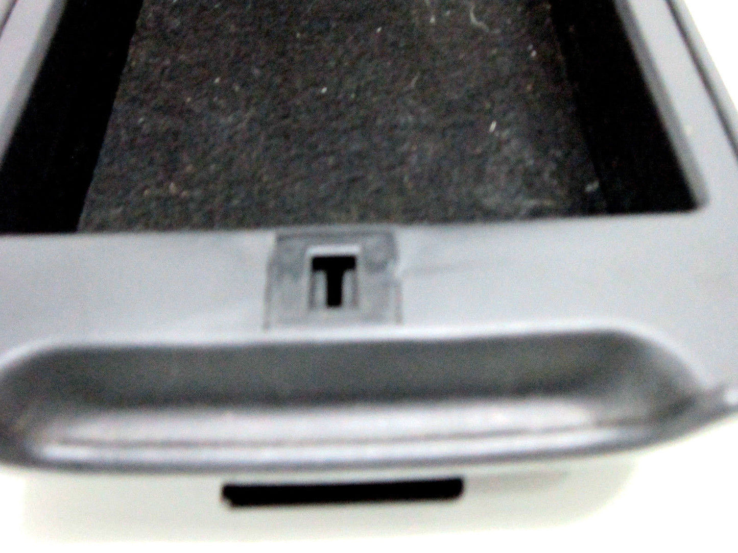 05 06 07 08 09 10 SCION TC CENTER CONSOLE ARMREST