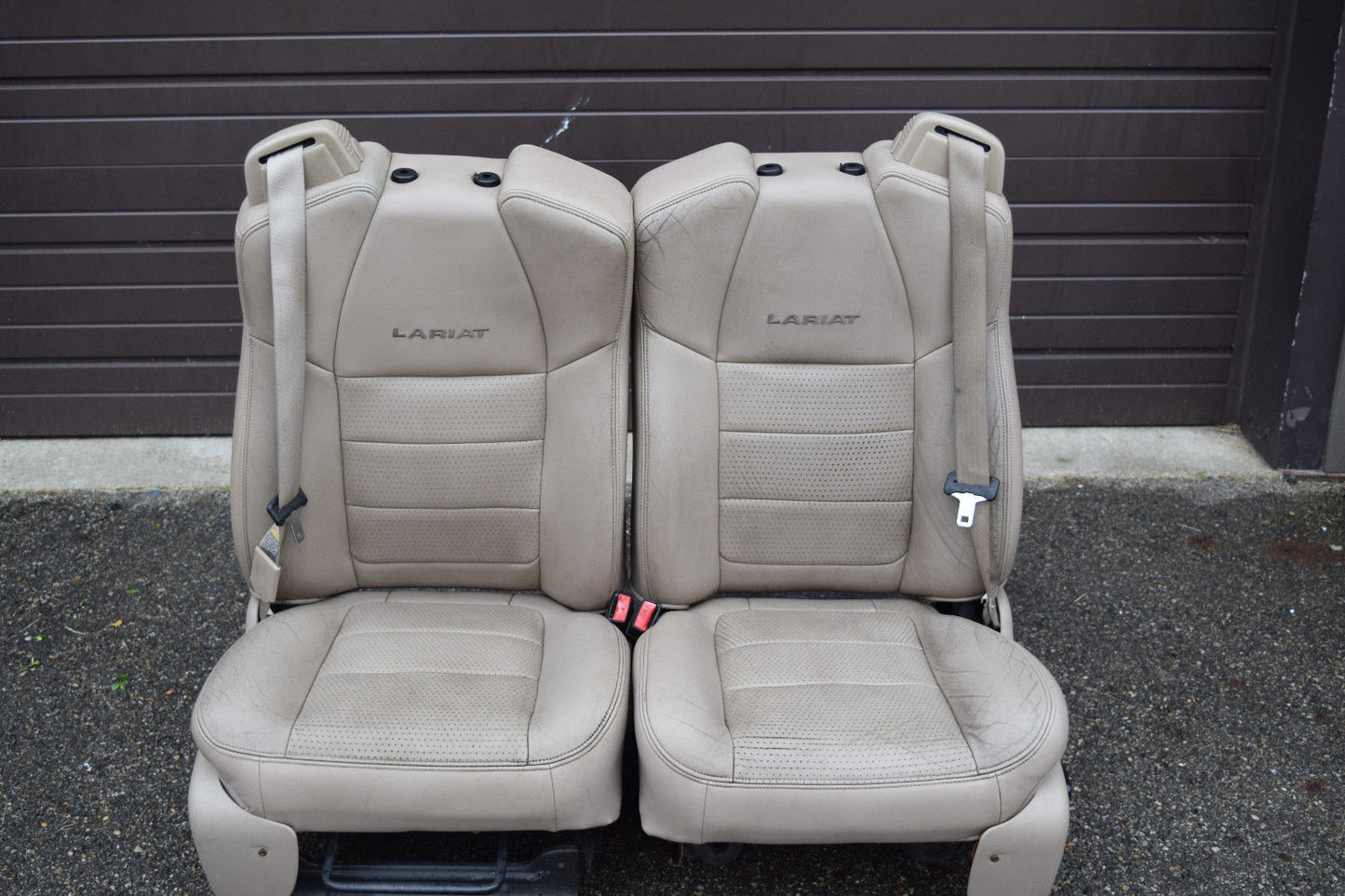 01 02 03 04 05 06 07 FORD F250 F350 LARIAT POWER LEATHER SEAT SET WITH HEADREST