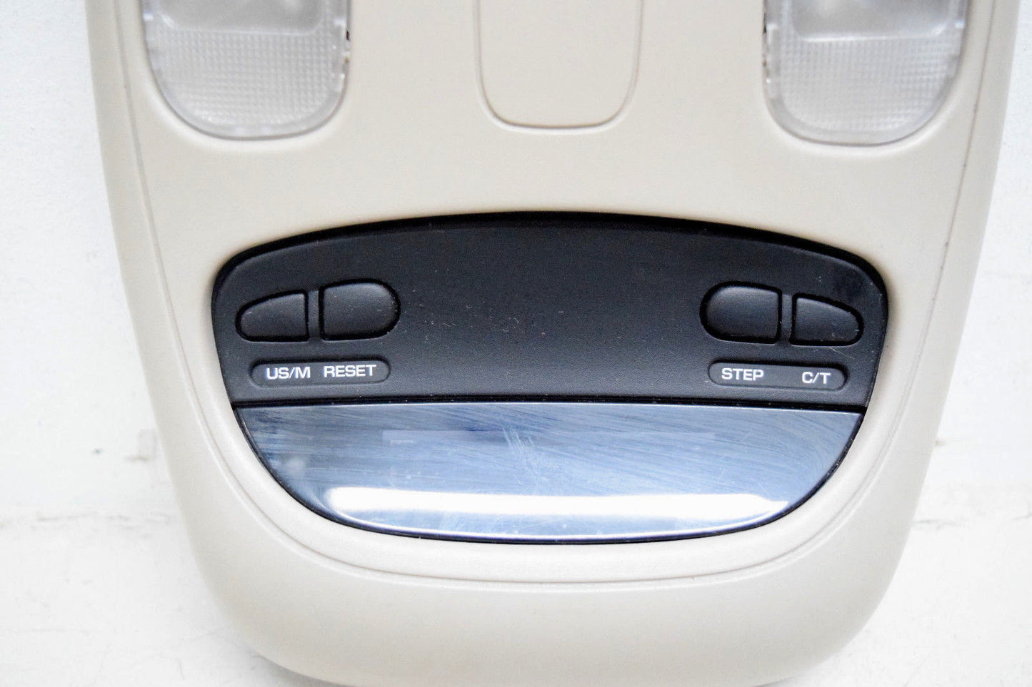 02 03 04 05 DODGE RAM 1500 2500 OVERHEAD CONSOLE DOME LIGHT WITH DISPLAY