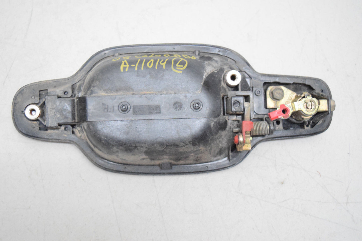 04 05 06 07 08 09 10 11 12 CHEVY COLORADO CANYON LEFT DRIVER DOOR HANDLE OEM