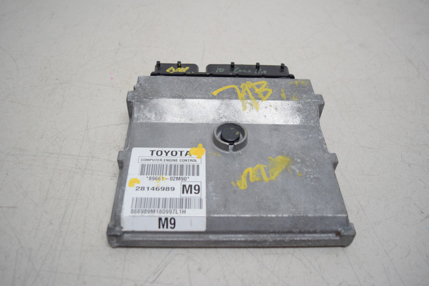 09 10 TOYOTA COROLLA ECU ECM ENGINE COMPUTER 8966102M90 OEM