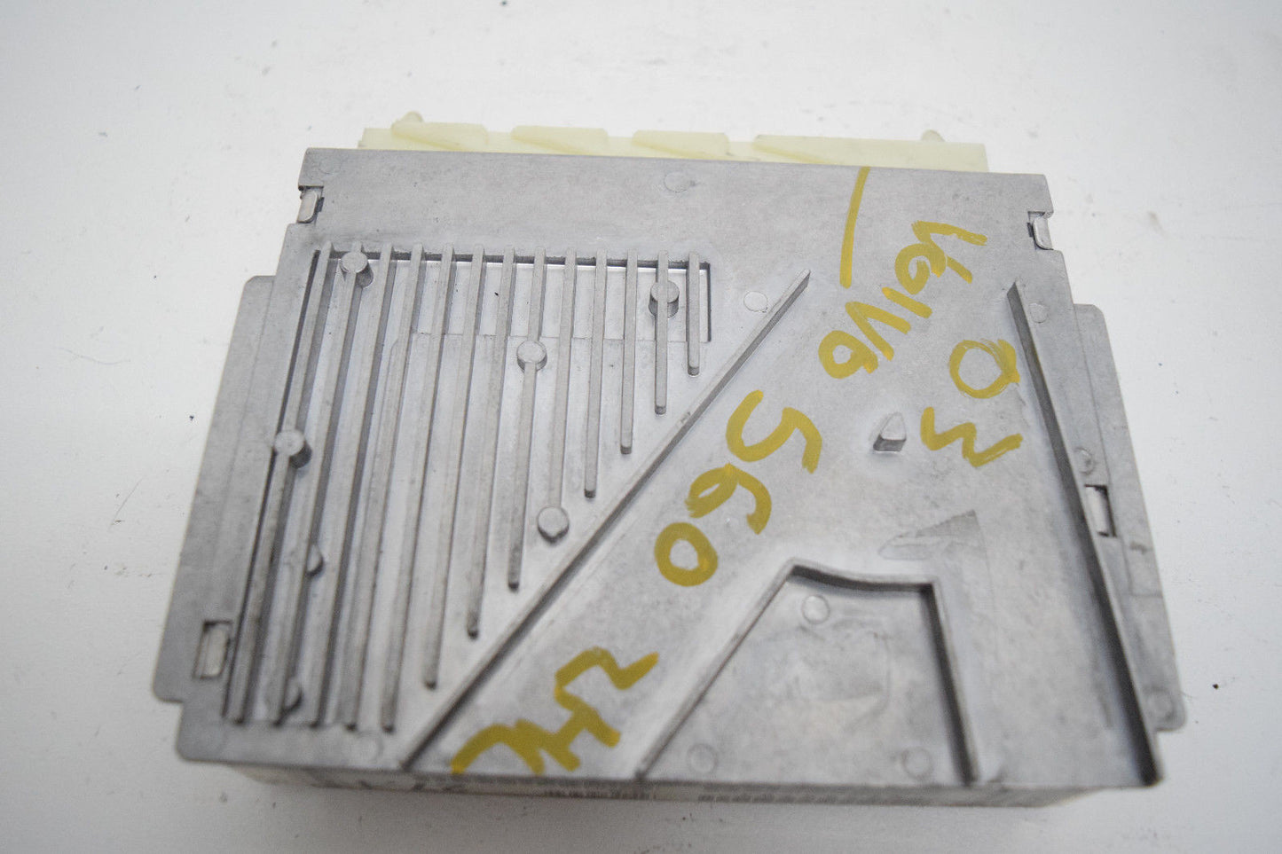 01 02 03 04 VOLVO S60 S70 ENGINE COMPUTER ECU ECM OEM P09480761