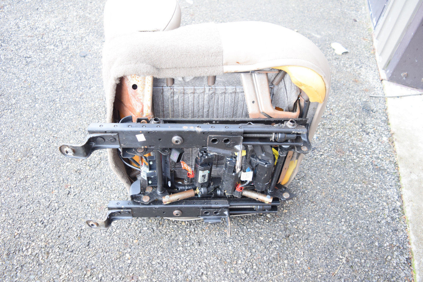 99 00 01 02 03 04 JEEP GRAND CHEROKEE DRIVER POWER SEAT WITH MEMORY EXCELLENT