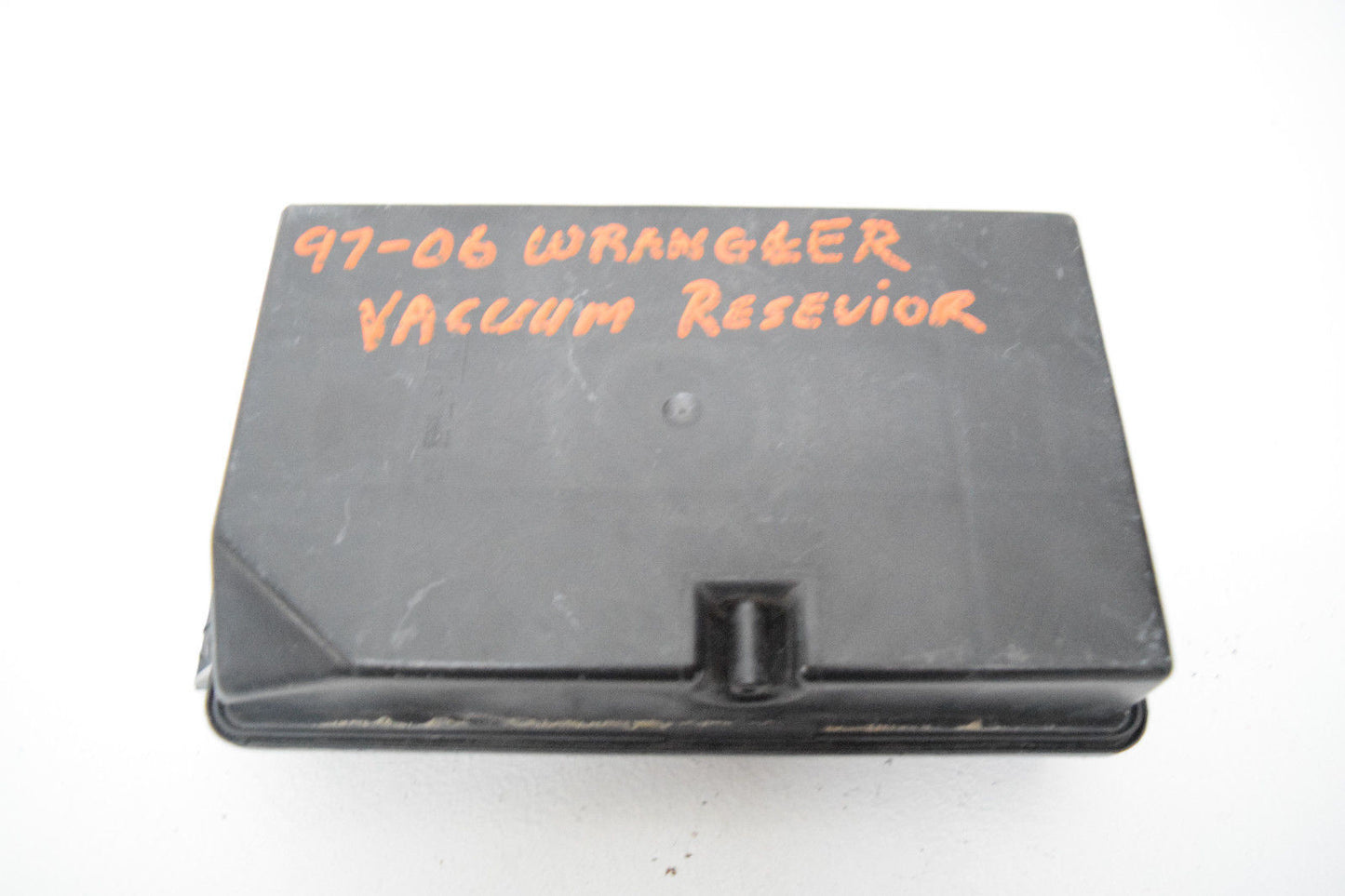 97 98 99 00 01 02 03 04 05 06 JEEP WRANGLER VACUUM RESERVOIR OEM