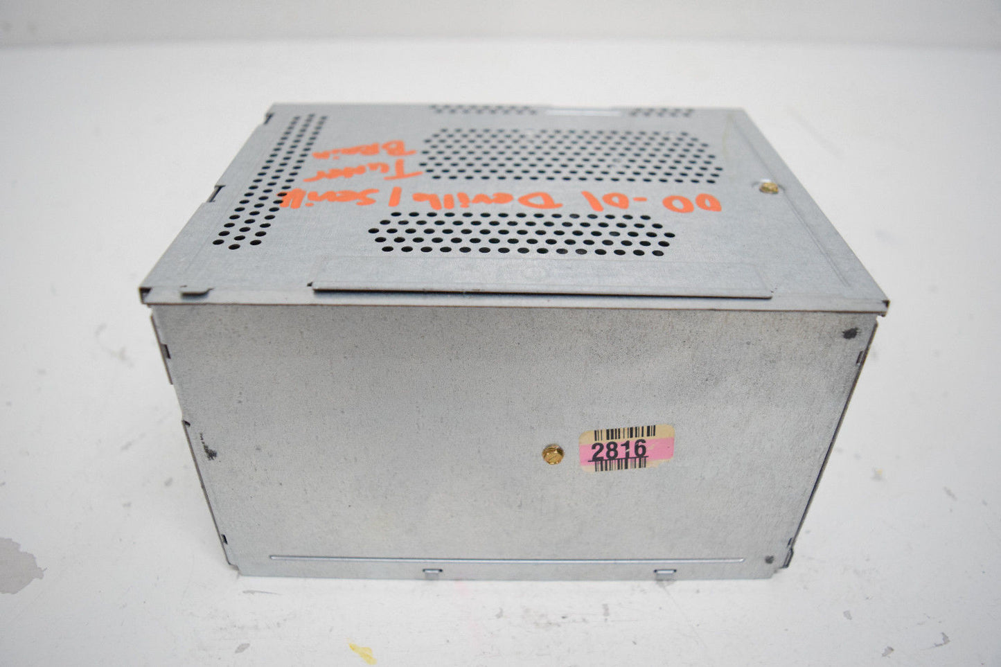 00 01 DEVILLE SEVILLE RADIO TUNER BRAIN MODULE